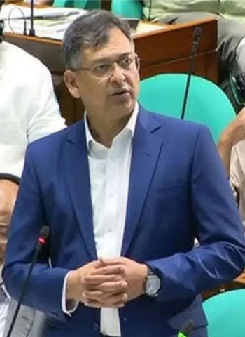 জুলাই জাতীয় সনদ পূরণে বিএনপির পূর্ণ অঙ্গীকার: সংসদে স্বরাষ্ট্রমন্ত্রী
